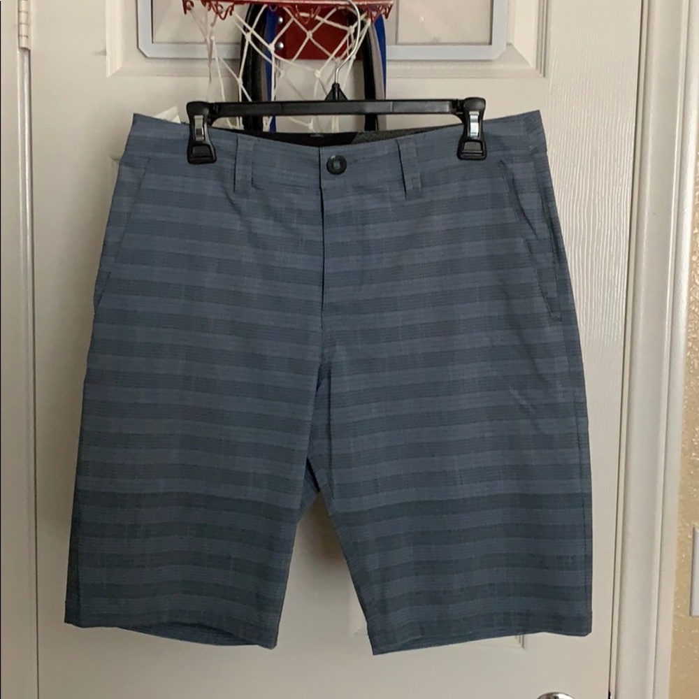 Volcom shorts